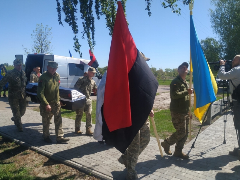 У Миргородській громаді попрощалися із Воїном Костянтином Костенком 