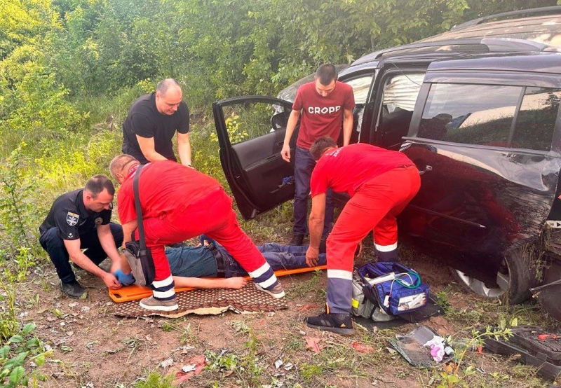 Аварія на трасі Кременчук-Полтава: постраждали двоє чоловіків