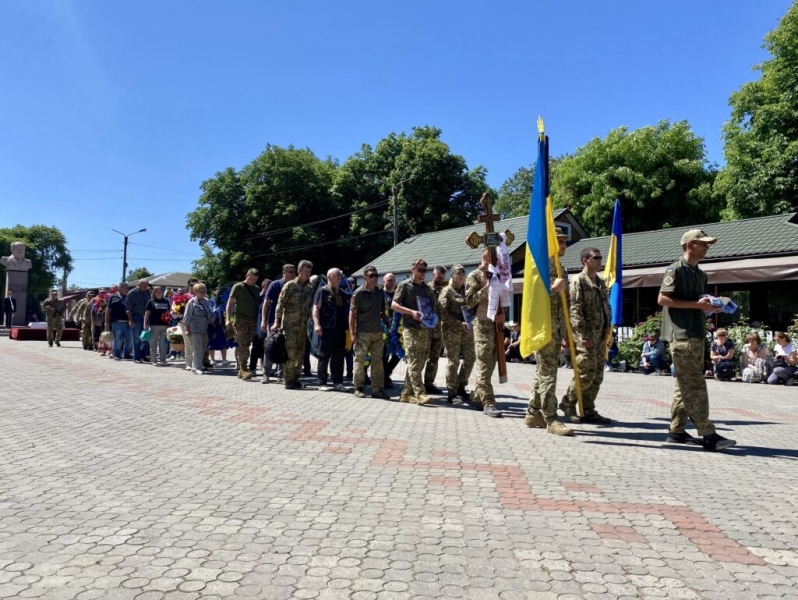 У Хорольській громаді попрощалися із загиблим на війні військовим