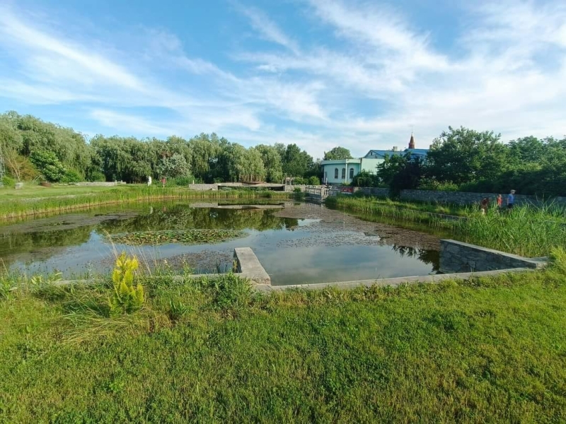 Магічна піраміда біля Кременчука притягує все більше туристів: як туди дістатися