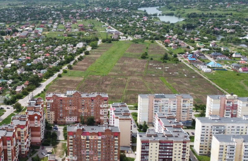 На Браїлках забудовникам пропонуватимуть земельну ділянку в обмін на зобов’язання звести дитсадок