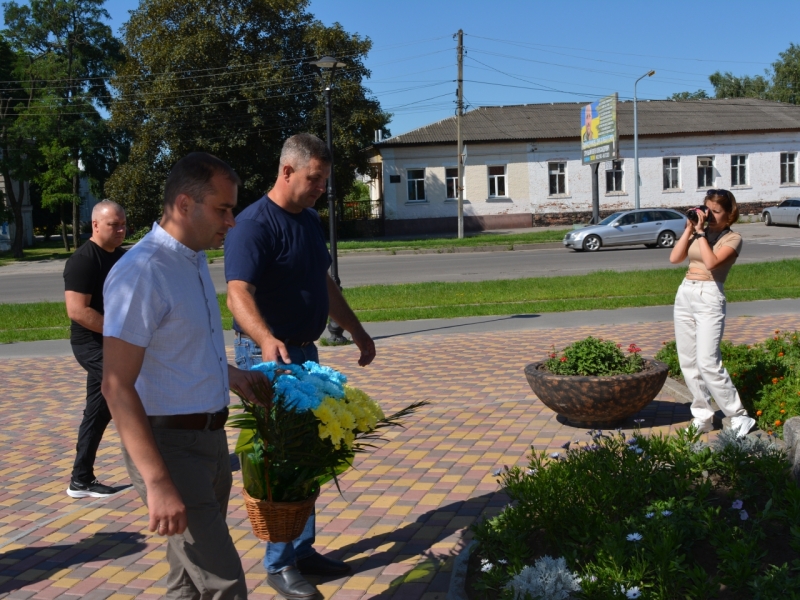 Сьогодні ми вшановуємо головний закон нашої країни