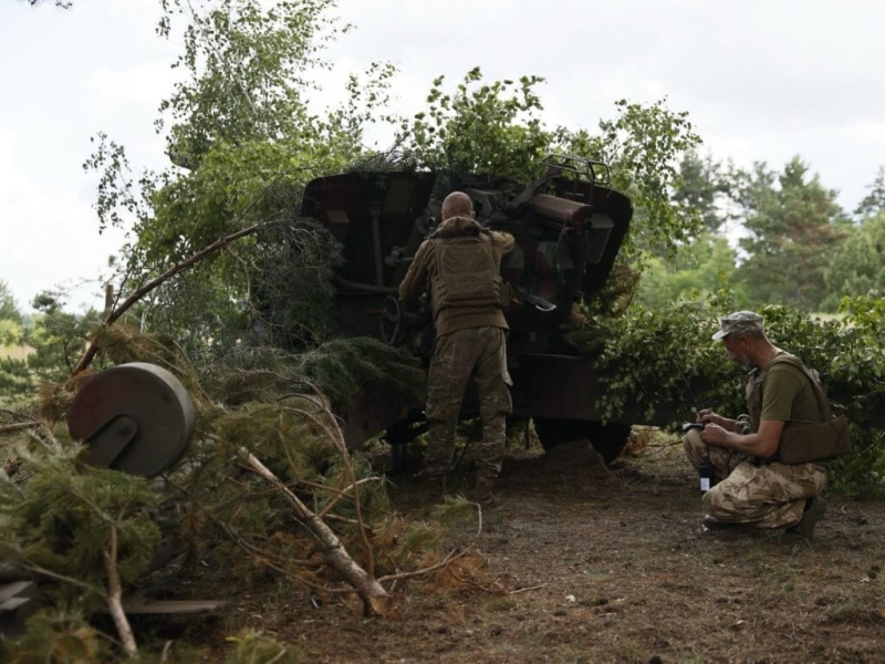 Від початку доби на фронті відбулося 77 боєзіткнень, на Покровському напрямку росіяни здійснили 30 атак