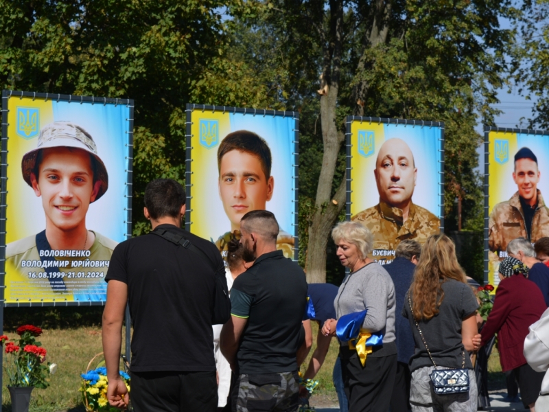 У Дібрівці вшанували пам’ять полеглих Героїв-односельців