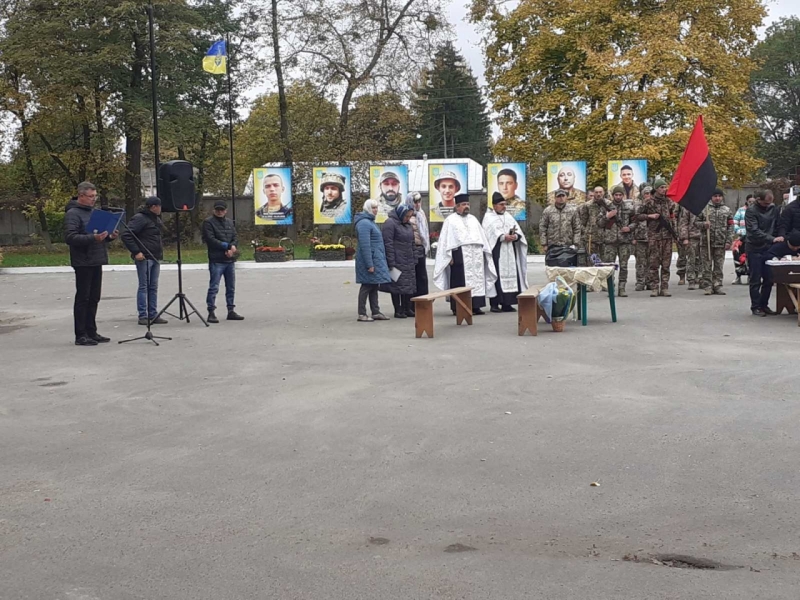 У Миргородській громаді попрощалися із земляком-Героєм Сергієм Шевченком