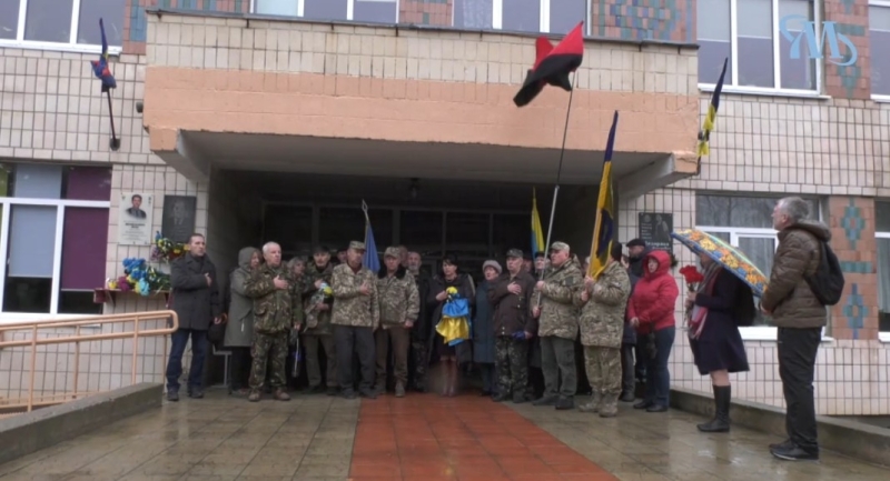 Відкриттям меморіальних дошок у Миргородській громаді вшанували пам’ять Героя України Анатолія Карбана