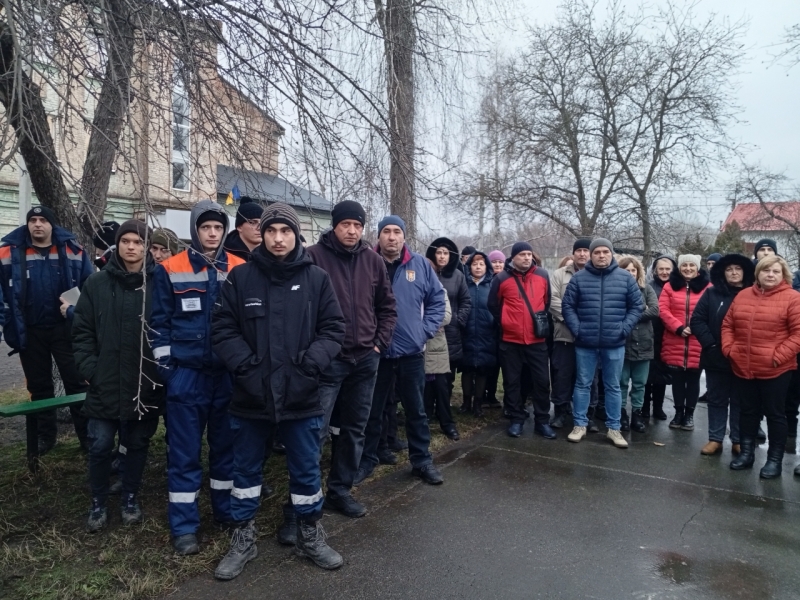 Привітали енергетиків громади зі святом