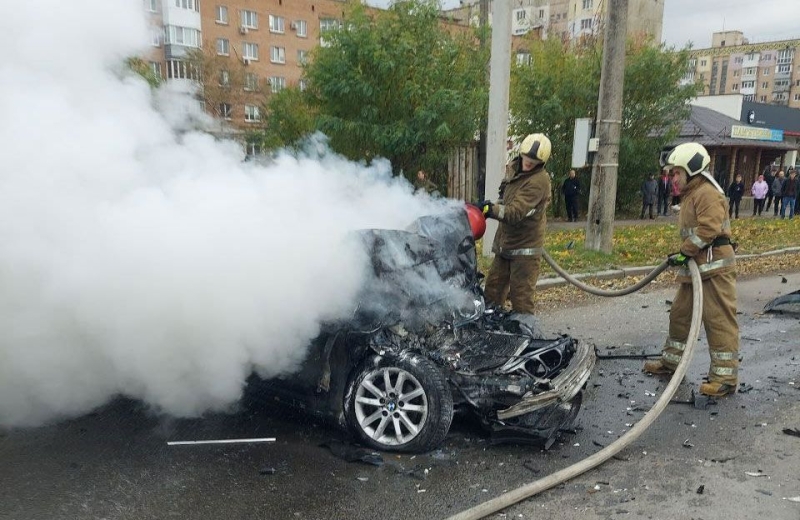 У Полтаві суд призначив 3 роки ув’язнення 20-річному водію BMW, через якого в ДТП загинула його наречена