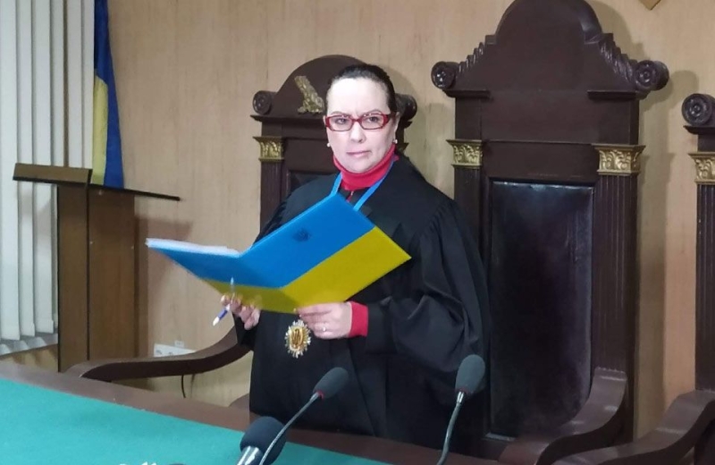 Вища рада правосуддя відкрила дисциплінарну справу щодо судді Октябрського райсуду Полтави Марини Материнко за безпідставне затягування справи