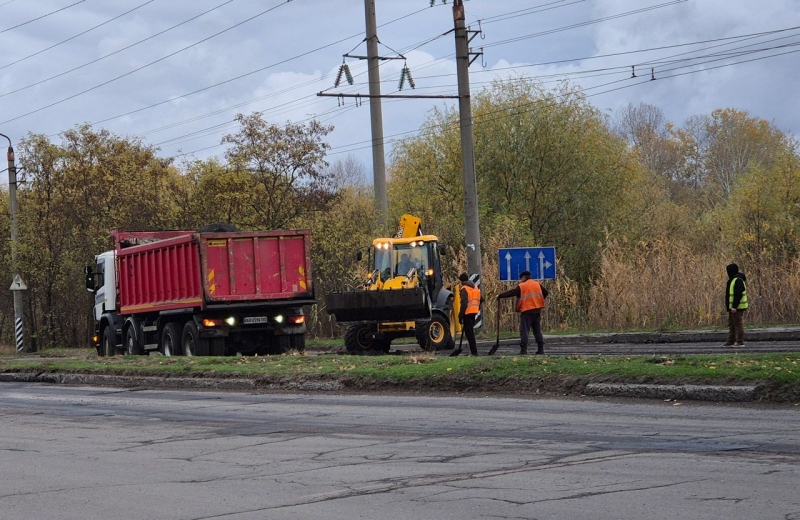 Якщо до кінця зими у Полтаві не буде значного снігу, то зекономлені кошти направлять на ремонт доріг